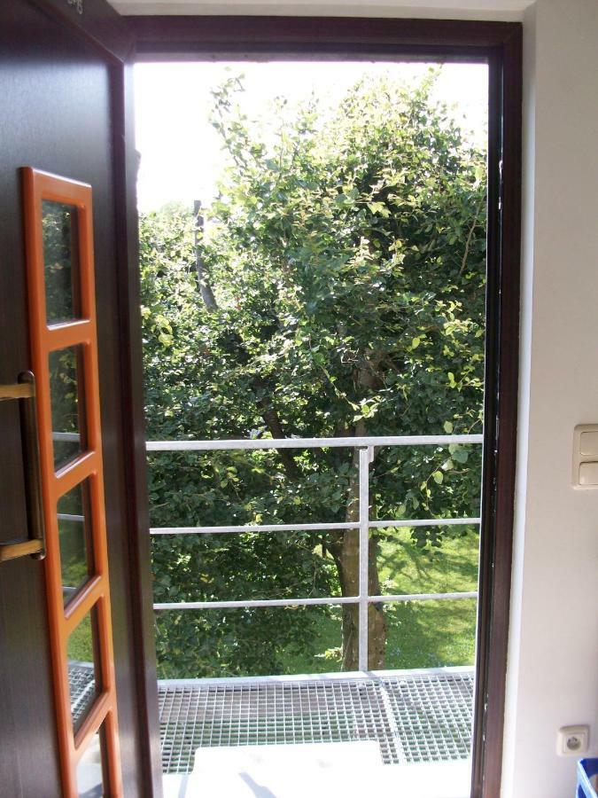 בוטגנבאך Eifel Lodge מראה חיצוני תמונה