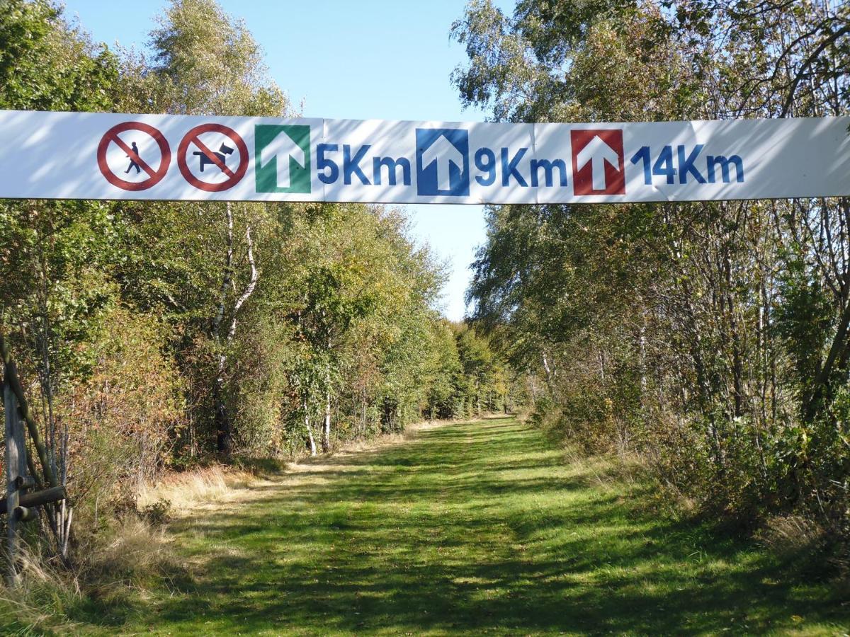 בוטגנבאך Eifel Lodge מראה חיצוני תמונה