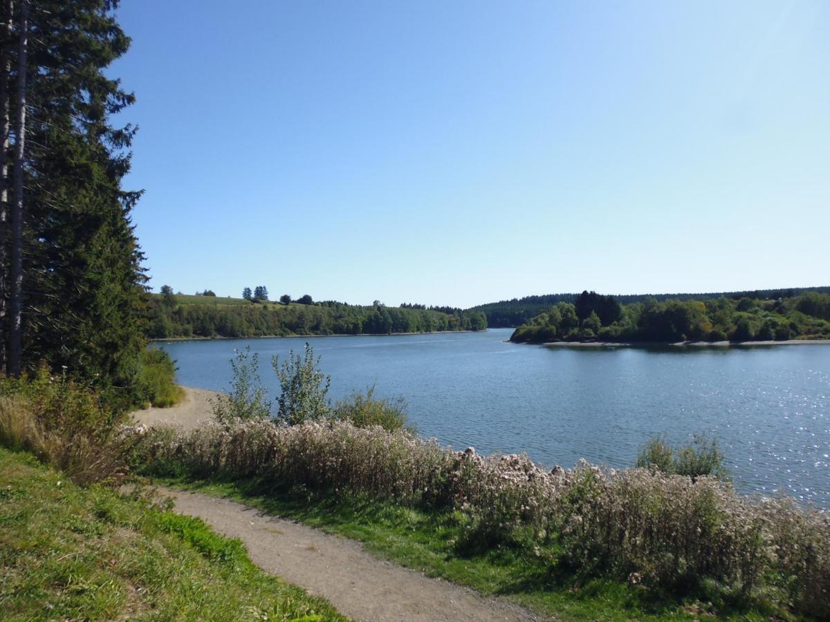 בוטגנבאך Eifel Lodge מראה חיצוני תמונה